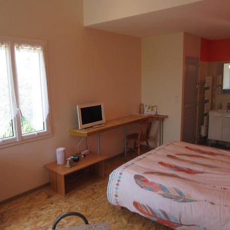 Maranatha Bed & Breakfast Les Gonds Bagian luar foto