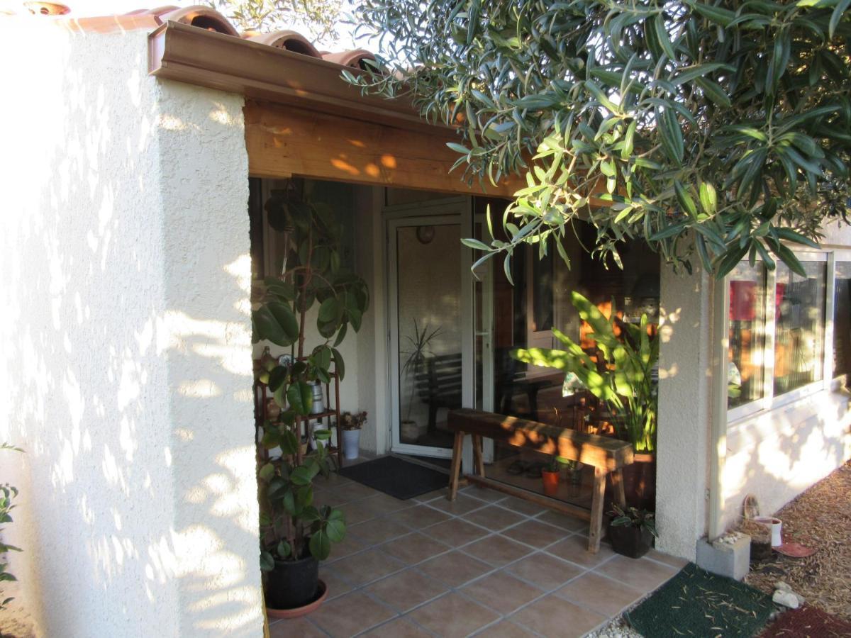 Maranatha Bed & Breakfast Les Gonds Bagian luar foto
