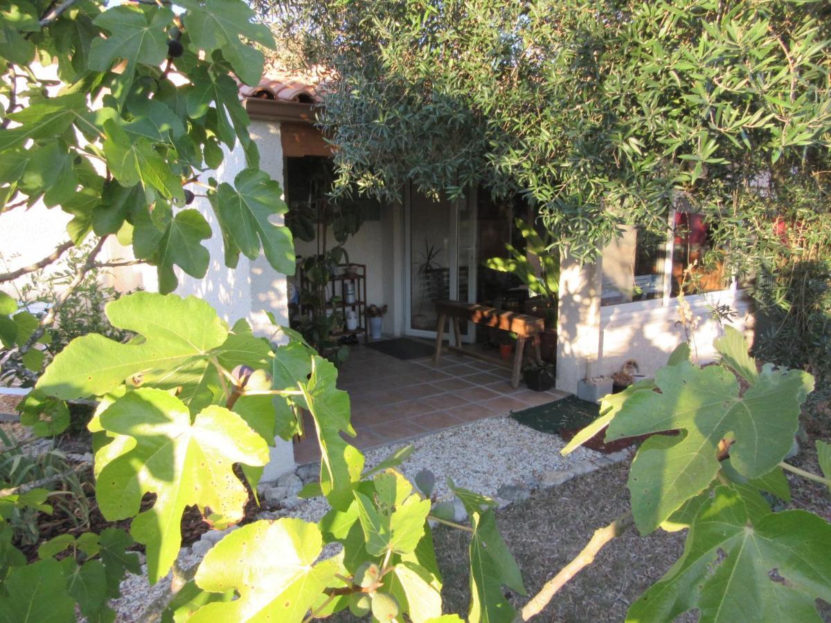 Maranatha Bed & Breakfast Les Gonds Bagian luar foto